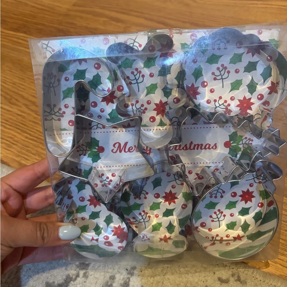 Christmas Cookie Cutter Set - Festive Red and Green